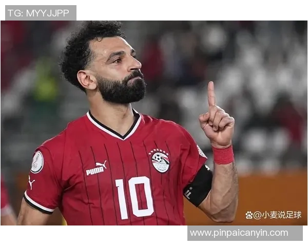 埃及足球明星在关键比赛中受伤中场令人担忧球队前景与未来表现
